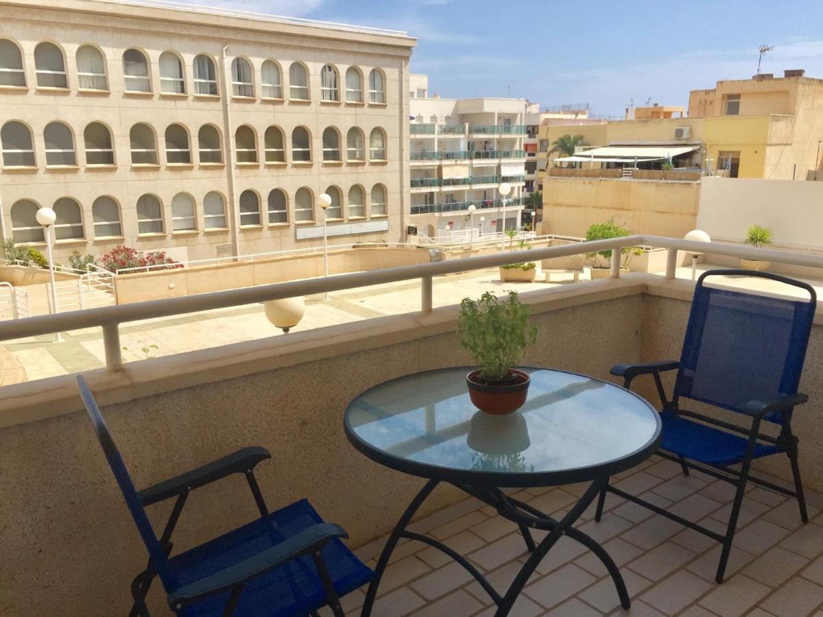 1 Calle Del Mar Apartamento Garrucha Exteriör bild